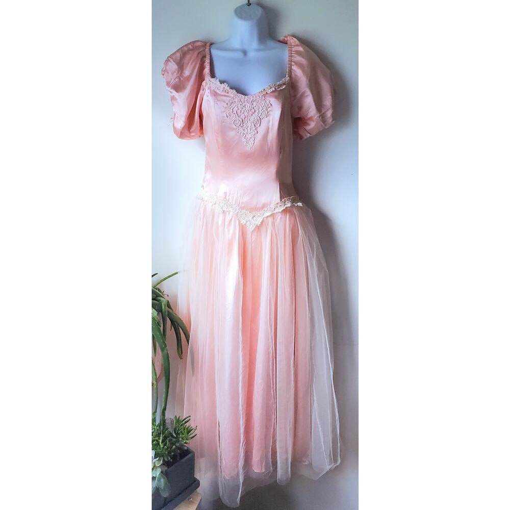 Vintage Handmade Womens Peach Puff Sleeve Satin Dress Size Small Prom 80s 70s